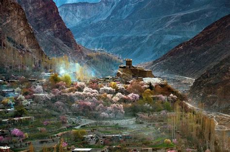 Explore The Historic Altit Fort In Hunza Valley Pakistan
