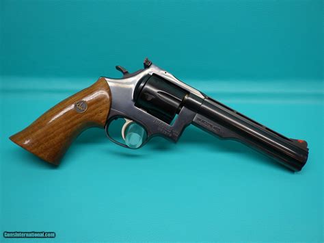 Dan Wesson Model 44v 44 Magnum 6 Ported Bbl Blue Revolver
