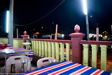 Utamakan pada ikan bakar dan masakan lain.so kalau nak makan asam pedas datang pada weekday atau oder melalui telefon.udang butter kami berlainan dari kedai yang ada. Ikan Bakar Hj Nasir Alai Melaka - Great Food In A Quiet Place