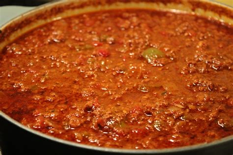 Print this easy chili recipe: Delicious Dishings: Easy No-Bean Chili