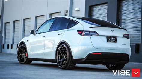 Tesla Model Y Hybrid Forged Series Hf 5 © Vossen Wheels 2021