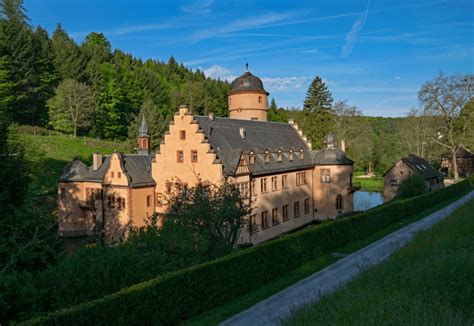 Mespelbrunn Castle Fairytale Castles In Germany Renaissance Germany