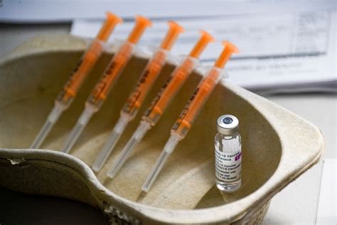 Uno studio britannico suggerisce che posticipare a 12 settimane la seconda dose del vaccino di pfizer porti a una maggiore. Britain yet to decide on Pfizer offer to vaccinate Olympians - Anand Market