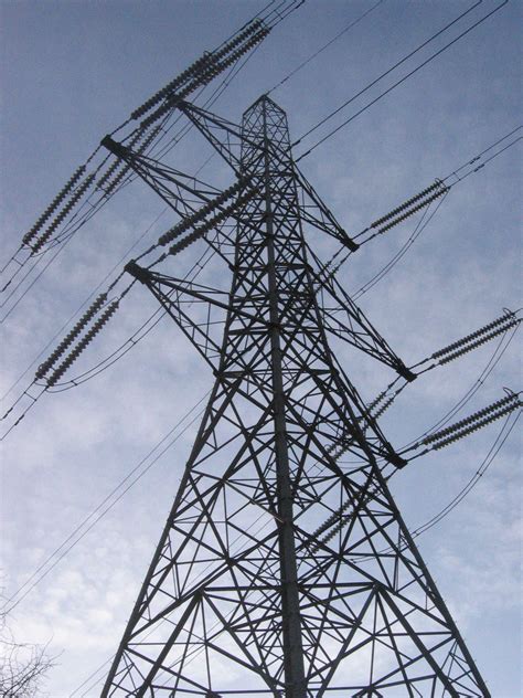 Fileelectricity Pylon Near Colliers Wood London