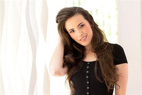 casey calvert biography wiki age height photos husband and more
