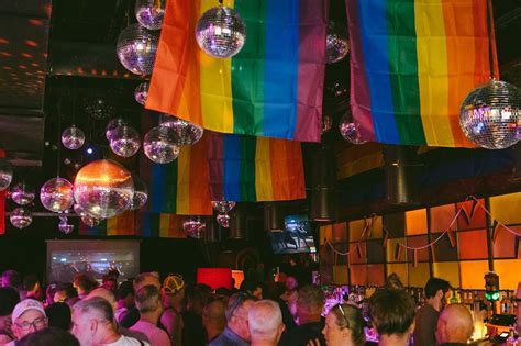 30 Great Lgbtq Bars In Nyc New York The Infatuation