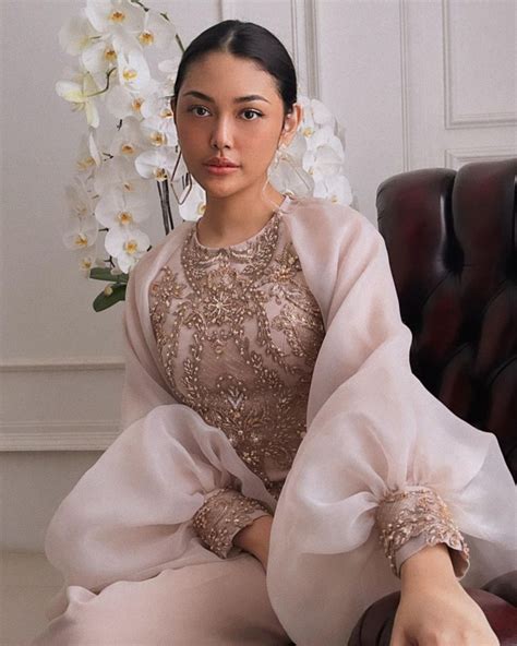 9 Pesona Princess Megonondo Miss Indonesia 2019