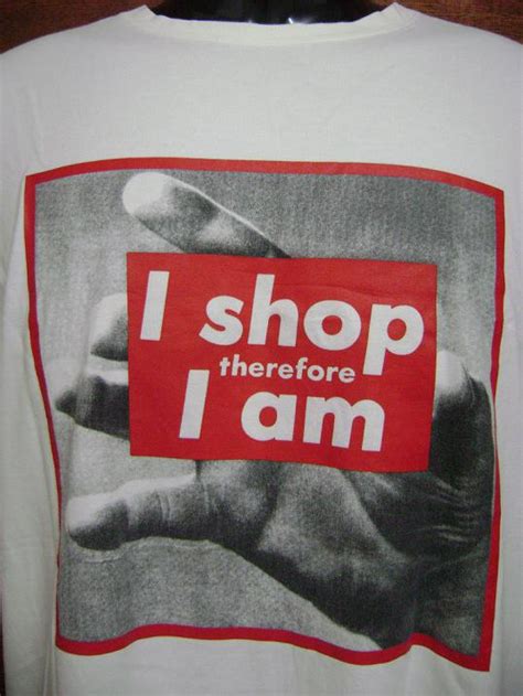Junk mail | this site uses cookies. T-shirt Brand Barbara Kruger (I Shop therefore I Am) ~ Bundle Whispering.eye