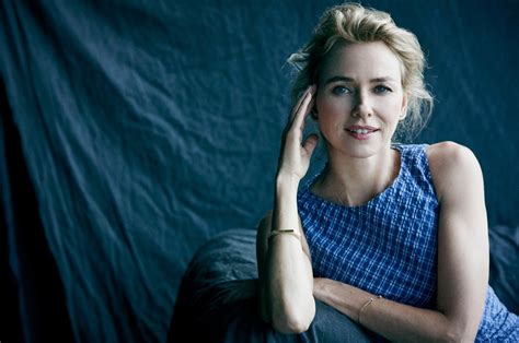 naomi watts hot picture hot pictures naomi watts