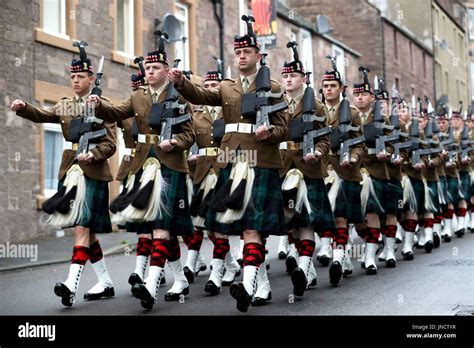 Soldiers From The Royal Regiment Of Scotland Black Watch 3 Scots