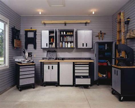 You may find that you will you have full control of your workbench design. Oraganize Your Garage With These Simple Ideas and Storage ...