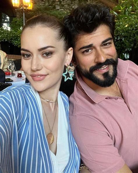 Burak Özcivit el actor de Kara Sevda que espera a su segundo hijo