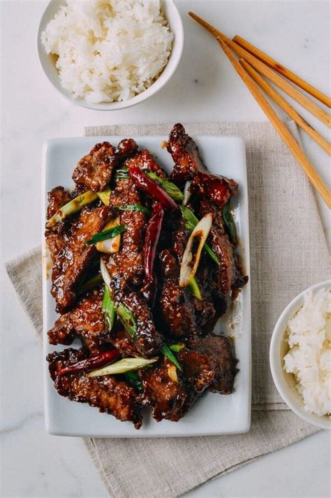 How to cook the beef crispy outside and tender insides. Mongolian Beef Recipe - The Woks of Life