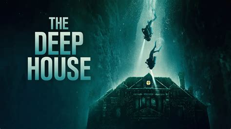 نقد فیلم خانه عمیق The Deep House وحشت در اعماق دریاچه زومجی