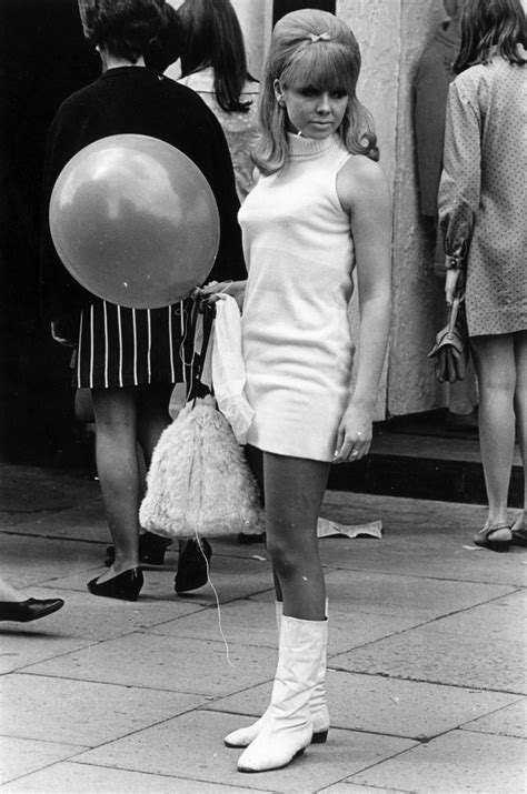 33 photos du londres des sixties qui vont vous rendre nostalgique sixties fashion 60s fashion