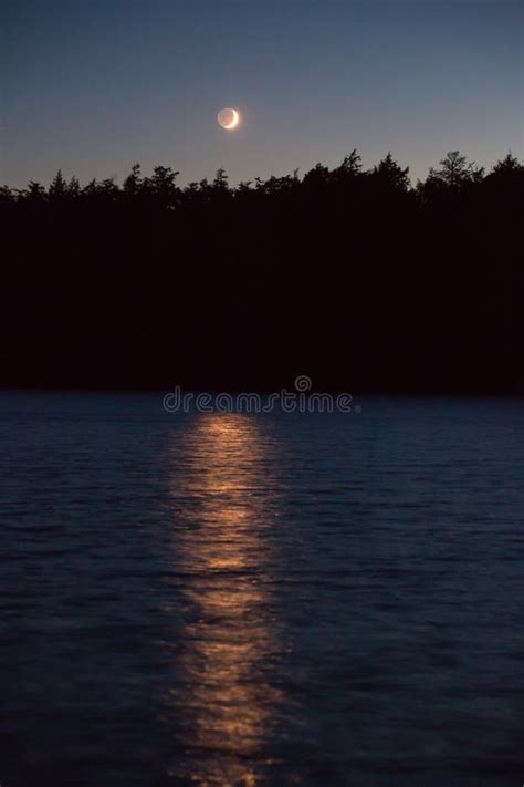 Crescent Moon Over Lake Stock Image Image Of Moonrise 78893471
