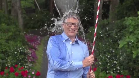 Celebrities Take On The Ice Bucket Challenge Rtm Rightthisminute