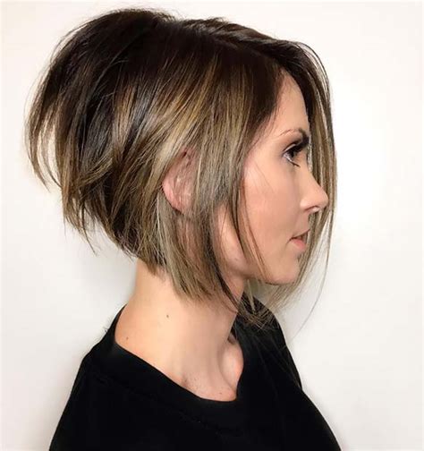 23 Stacked Bob Haircuts That Will Never Go Out Of Style