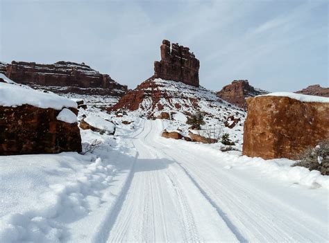 Valley Of The Gods Explore Off The Beaten Path Southeastern Utah