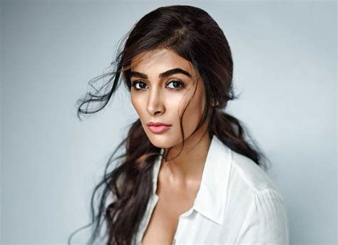 Valmiki (murali sharma), a middle class man, swaps his son with the son of his rich friend, owner of the company where he works, ramachandra (jayaram). Here's why Housefull 4 actress Pooja Hegde likes dusky ...