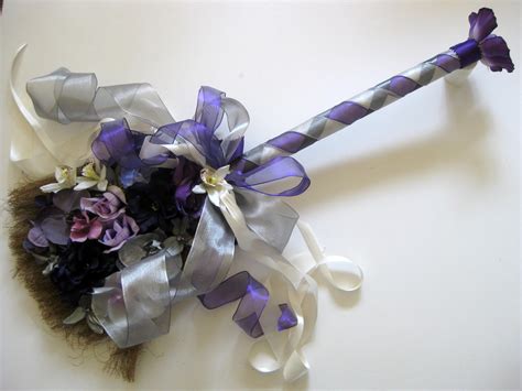 Lavender 001 Wedding Brooms