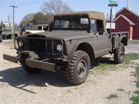 M715 Kaiser Jeep Vin 30309 Dallas