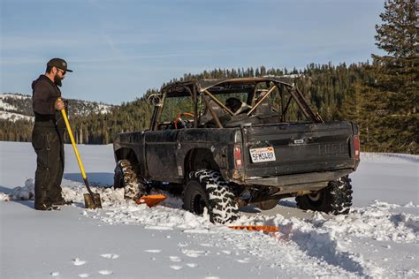 How To Take On Snow In Your 4x4 The Dirt By 4wp