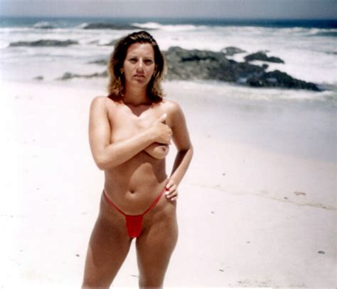 Topless On The Beach Plaisir Com