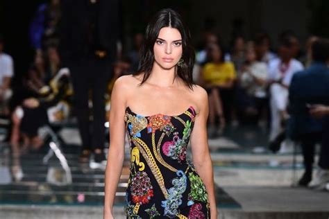 Kendall Jenner Defends Offensive Comments About Fellow Models The