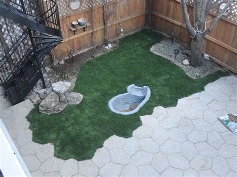 Looking for a good deal on grass maintenance? Artificial turf landscape design ! Love the no maintenance ...