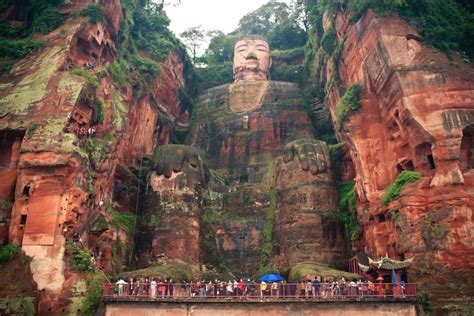 The Giant Buddha Of Leshan In The Sichuan Province Of China The Vale