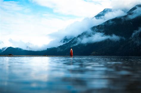 Mujeres Al Aire Libre Naturaleza Mujeres Laguna Río Lago Agua Paisaje Fondo De Pantalla