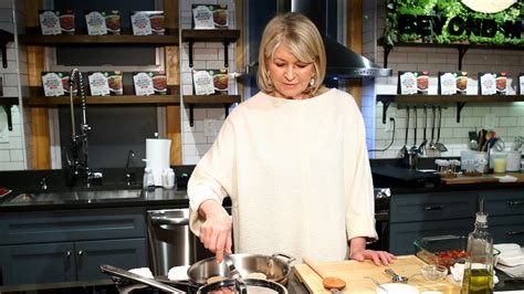 The Simple Trick Martha Stewart Uses For Perfect Scrambled Eggs