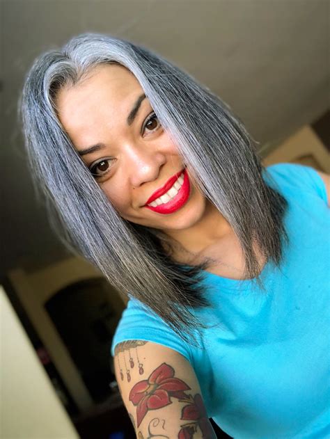 Pics Women Who Rock Their Grey Hair With Pride Daily Sun