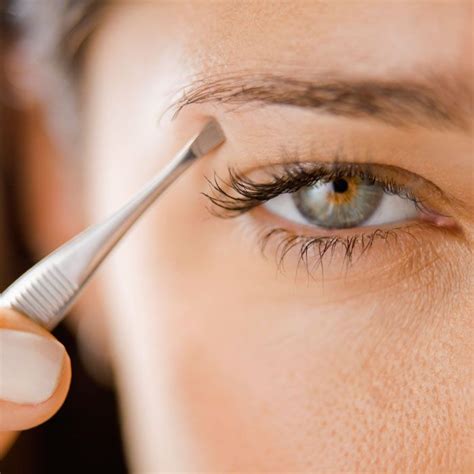 How To Pluck Your Eyebrows Perfectly Every Time Plucking Perfect