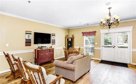 2 bedroom / 1 full bathroom charming 1920's bungalow situated on an approximately 1/2 acre wooded lot! Country Cottages at Birmingham, Hoover | SeniorLiving.com