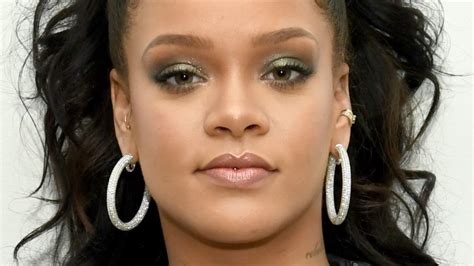 rihanna mourns cousin s death calls for an end to gun violence
