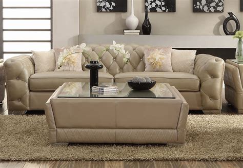 This lounge can make our body and mind relax after a long day. Fresh Living Room Ideas with Cream Leather sofa Photograpy cream leather sofa decor… | Leather ...
