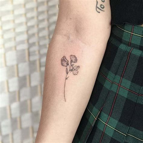Top 57 Best Sweet Pea Flower Tattoo Ideas