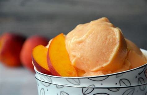 Mouthwatering Minute Peach Frozen Yogurt Desserts Corner