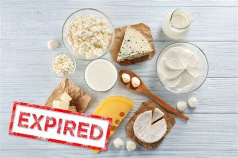 13 Foods You Should Never Ever Eat Past The Expiration Date Food Expiration Dates On Food