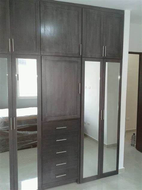 Closet Completo Con Puertas De Espejo Ancho De 220 1680000 En