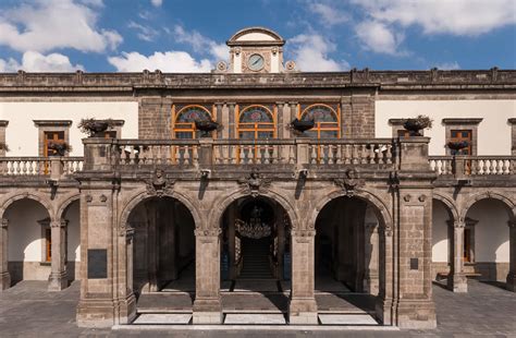 — Museo Nacional De Historia Castillo De