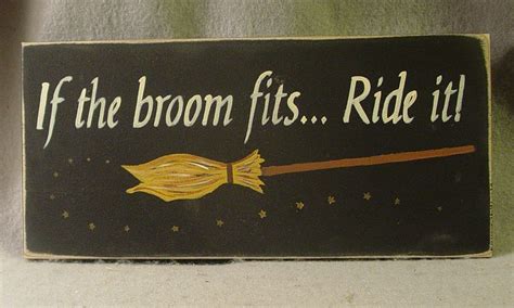 Exklusive vorteile, tolle geschenke & top angebote! Clever Halloween sign | Clever halloween, Halloween signs ...