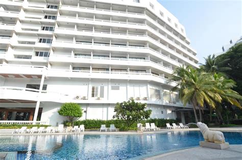 Best Price On Welcome Plaza Hotel In Pattaya Reviews Plaza Hotel Pattaya Thailand Hotel