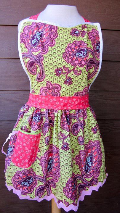 This apron is not suitable for too high or too fat people please look clearly before the next single. Aster + Bee: New BEAUTIFUL women's aprons from Sunshine ...