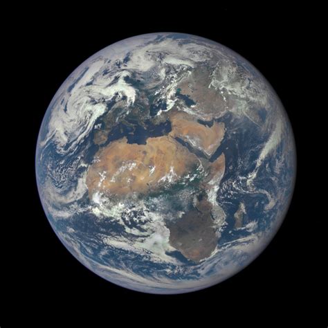 Nasa Releases Another Gorgeous Photo Of Earth From A Million Miles Away