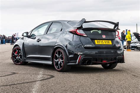 There's one engine and transmission combination: Honda Civic Type R (2016) long-term test review | CAR Magazine