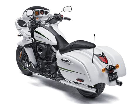 Kawasaki s vulcan 1700 line is well established with the vaquero and the voyager a bagger and full dresser respectively both come with abs and as the (.) kawasaki vulcan 1700 design. 2016, Kawasaki, Vulcan, 1700, Vaquero, Abs, Bike ...
