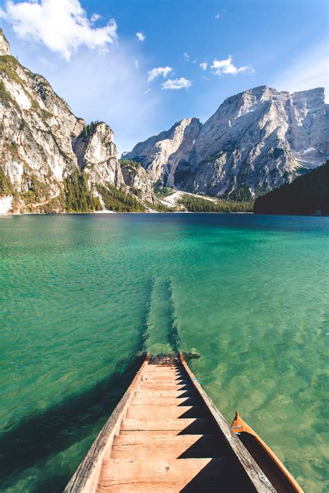 These Are The Most Beautiful Lakes In The World You Must Visit